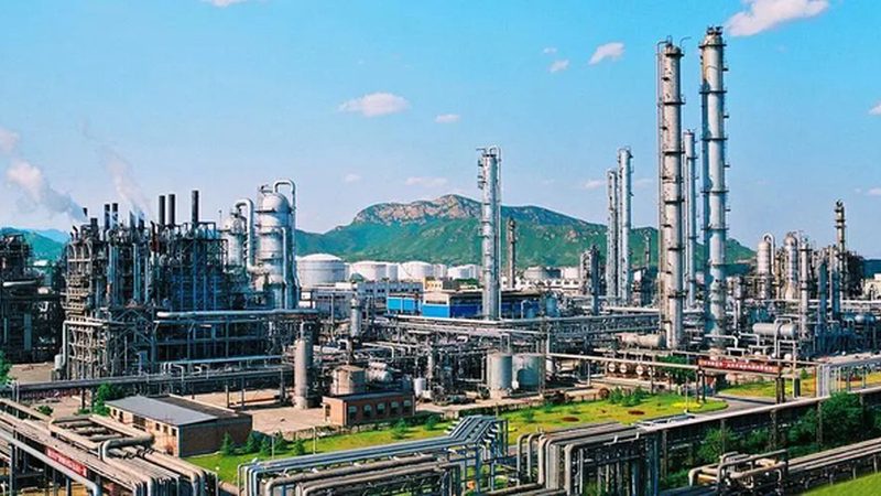 农药助剂与表面活性剂：本质差异与作用解析
